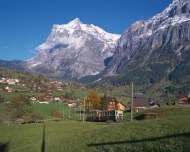 瑞士山间乡村图片