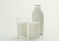 牛奶酒水饮料图片
