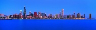 江岸城市夜景图片
