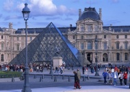 欧洲卢浮宫建筑图片