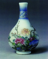 彩釉瓷花瓶图片