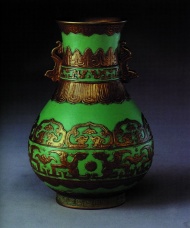 彩雕陶瓷花瓶图片