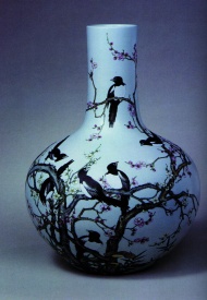 水墨陶瓷花瓶图片