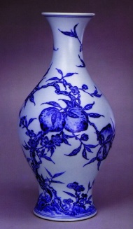 中国青花瓷瓶图片
