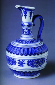 中国青花瓶图片