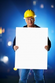 建筑工程师拿着空白牌子图片