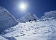 雪山滑雪运动图片