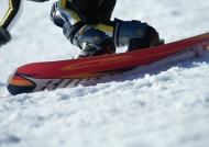 单板高山滑雪运动图片