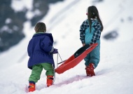 小孩滑雪图片