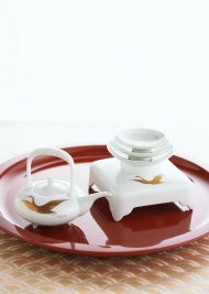 白瓷茶具图片