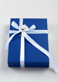 蓝色礼物盒图片