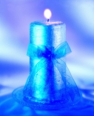 蓝色装饰蜡烛图片