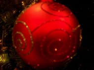 红色圣诞球图片