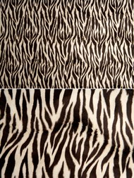 黑白斑马纹绒布料背景图片(2P)