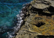 海水礁石图片