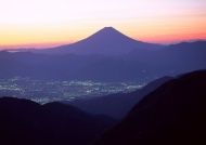 富士山夕阳夜景图片