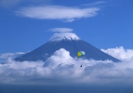 富士山云层风景图片