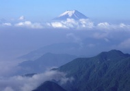 富士山云雾美景图片