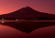 富士山水夜景图片