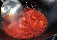 番茄烩大虾图片