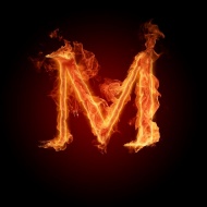燃烧的M字母图片