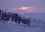 晚霞雪景图片