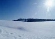 雪山阳光图片