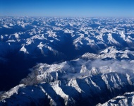 雪山脉图片
