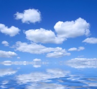 蓝天白云倒影天空美景图片