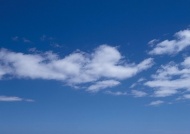 高空白云天空美景图片