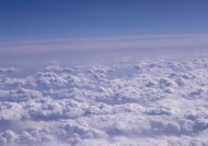 高空白云天空美景图片