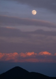 月夜当空景色天空美景图片