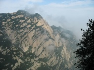 华山雾景旅游风光摄影图片