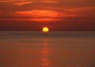 大海日落夕阳红旅游风光摄影图片
